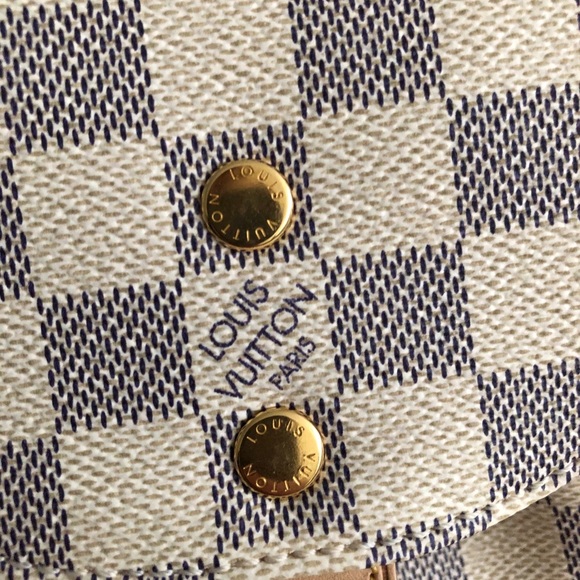 Backpack - Picture 10 of 12